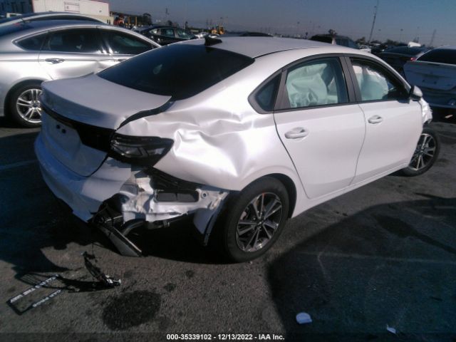 3KPF24AD4PE555516 KIA Forte Lxs