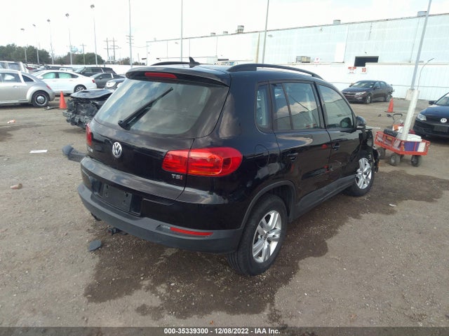 WVGAV7AX7HK020638 Volkswagen TIGUAN