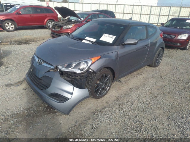 2016 Hyundai Veloster, VIN: KMHTC6AD2GU288305