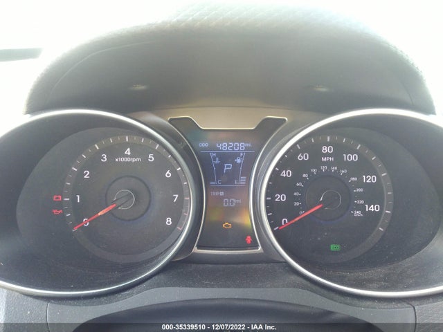 2016 Hyundai Veloster, VIN: KMHTC6AD2GU288305