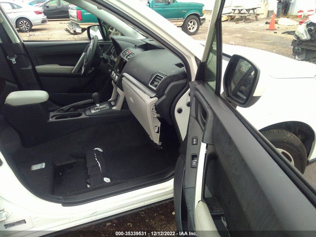 Subaru Forester Premium 2017 JF2SJAGC5HH510337 Image 5