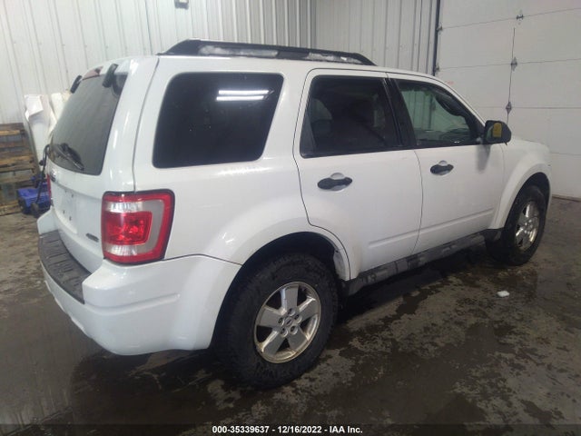 2009 FORD ESCAPE XLT VIN: 1FMCU93759KB45756
