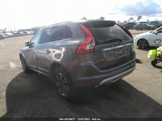 2017 Volvo XC60, VIN: YV440MDR0H2077546