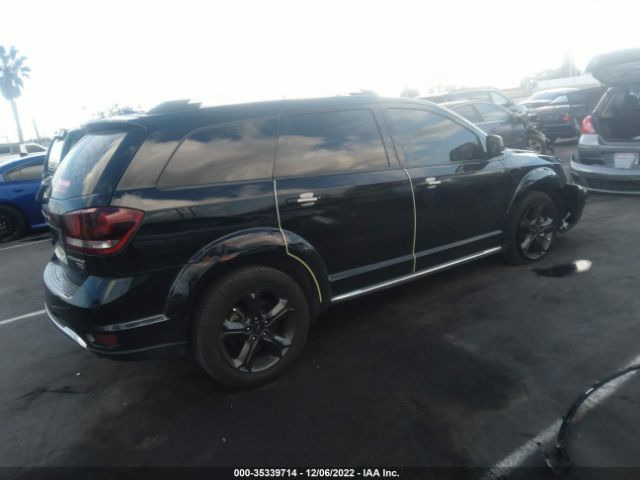3C4PDCGG7KT803840 Dodge Journey Crossroad