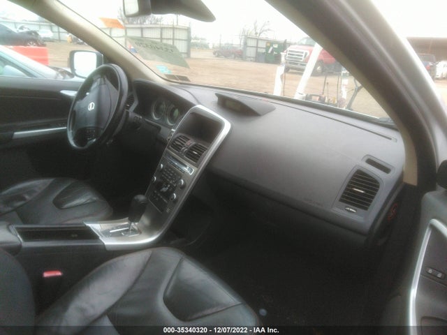 2010 VOLVO XC60 3.0T VIN: YV4992DZ2A2024059