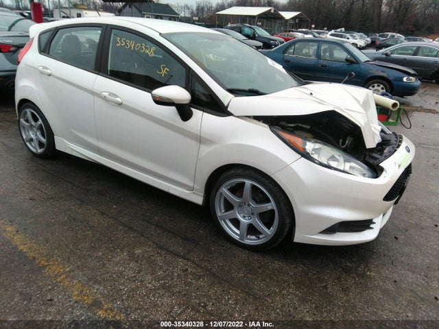 2018 Ford Fiesta, VIN: 3FADP4GX8JM107843