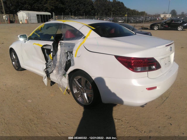 Lexus IS 250C 2014 JTHFF2C22E2531812 Image 3