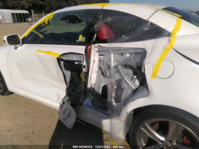 Lexus IS 250C 2014 JTHFF2C22E2531812 Image 6