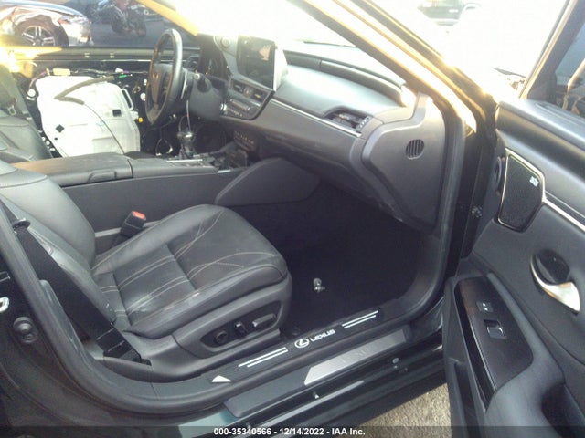 2022 Lexus ES, VIN: 58AEA1C17NU017668