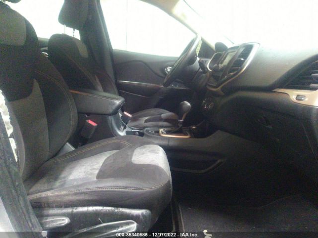 1C4PJMAB9GW344307 Jeep Cherokee Sport