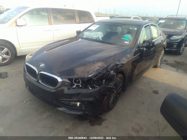 BMW 5 Series 530i 2017 WBAJA5C36HG897622 Image 2