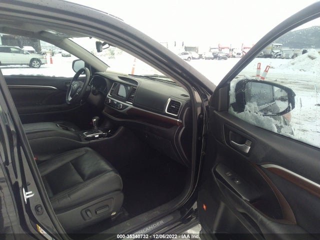2016 Toyota Highlander, VIN: 5TDDKRFH3GS234203