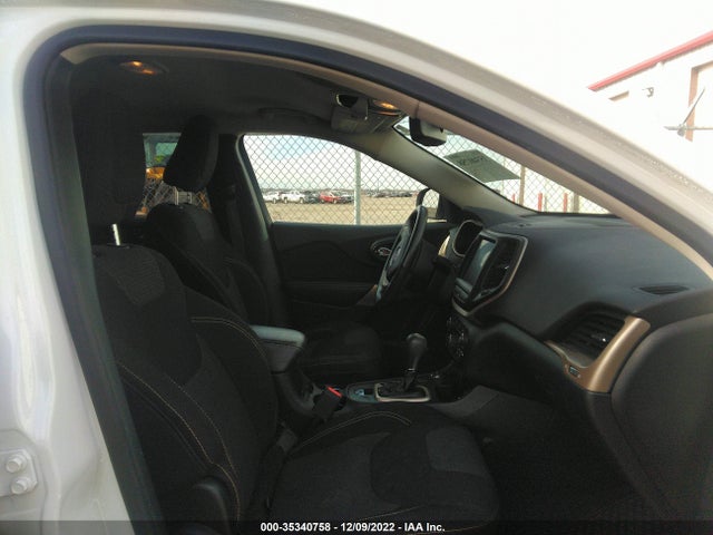 2017 Jeep Cherokee, VIN: 1C4PJMCB7HW571607
