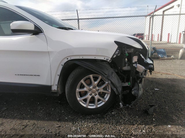 2017 Jeep Cherokee, VIN: 1C4PJMCB7HW571607