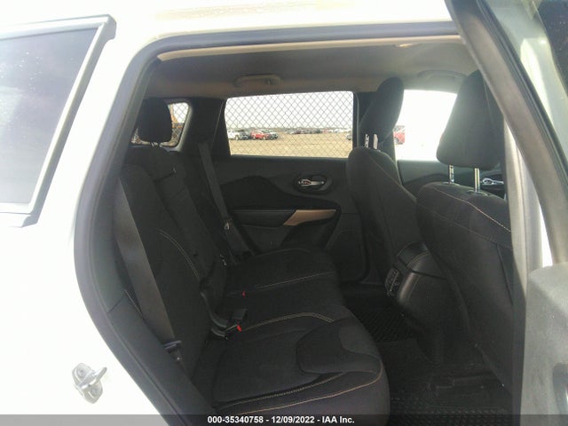 2017 Jeep Cherokee, VIN: 1C4PJMCB7HW571607