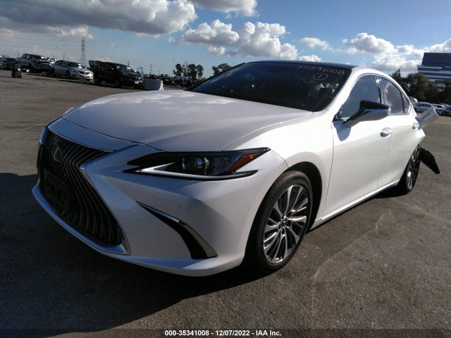 Lexus ES 2021 58ADZ1B18MU084994 Image 2