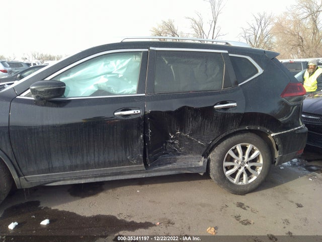 2018 NISSAN ROGUE SV VIN: KNMAT2MVXJP538713