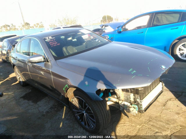 BMW 5 Series 530i 2022 IAAI WBA53BH0XNWX38645