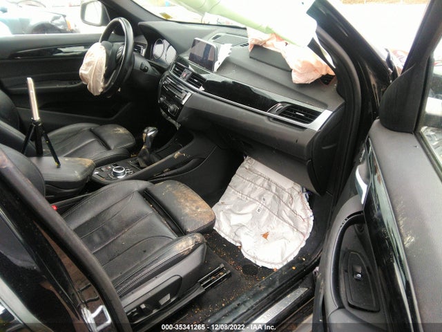 2018 BMW X1, VIN: WBXHT3C36J5L29939