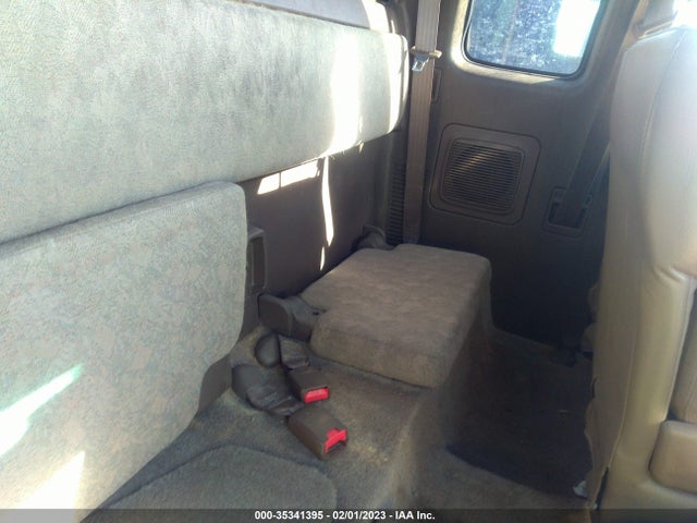 2000 TOYOTA TACOMA VIN: 4TAWN72N2YZ598480