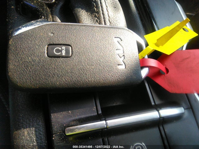 2022 Kia K5, VIN: 5XXG64J22NG142313