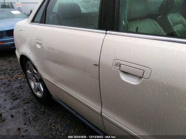 WAUEA88DXTA154526 Audi A4 Quattro