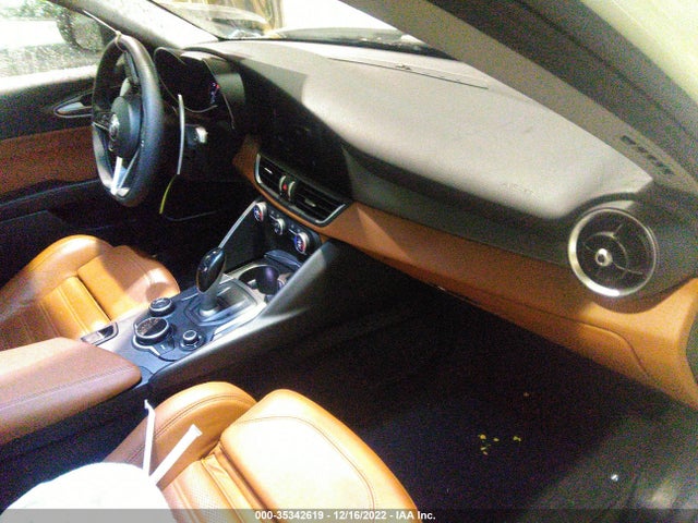 ZARFAMBN4K7612256 Alfa Romeo Giulia Ti Sport