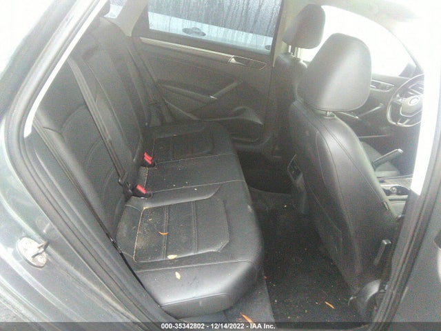 1VWBT7A30HC040913 Volkswagen Passat 1.8t Se