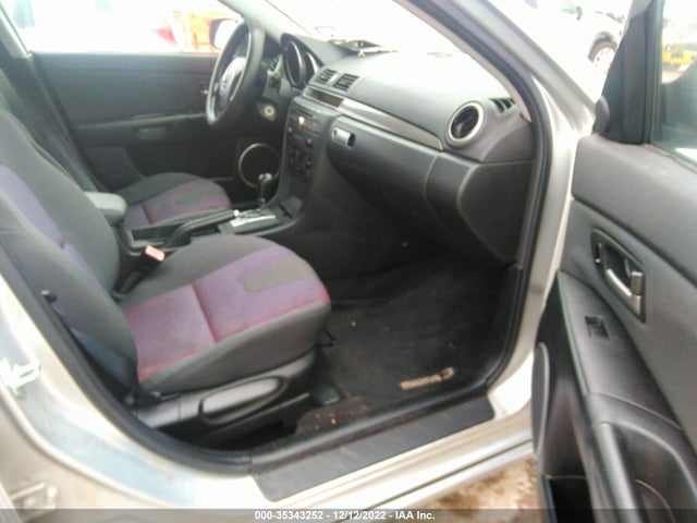 2004 MAZDA MAZDA3 S VIN: JM1BK143941129030
