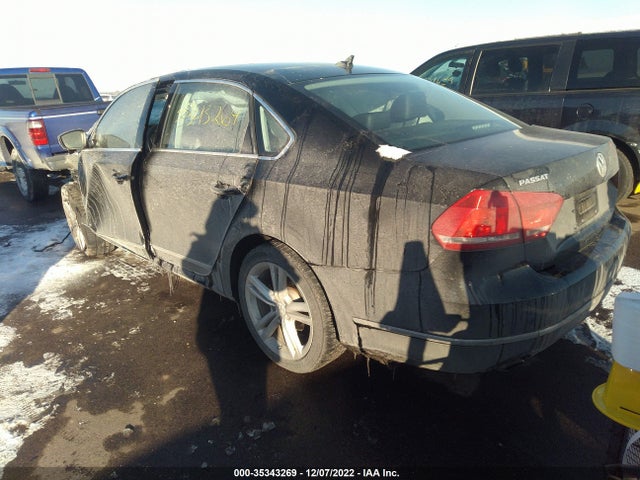 1VWBS7A31FC069899 Volkswagen Passat 1.8t Se W/sunroof & Nav