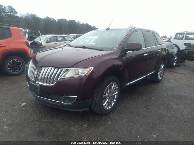 Lincoln MKX 2011 2LMDJ6JK2BBJ15637 Image 2