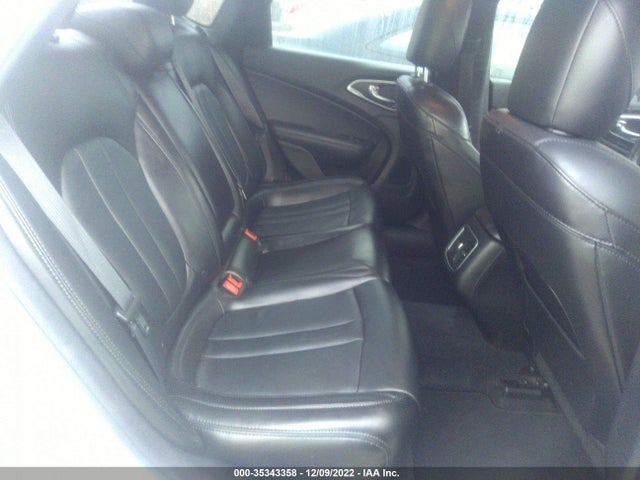 Chrysler 200 C 2015 1C3CCCCG4FN522533 Image 8