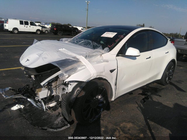 Tesla Model Y 2022 7SAYGDEF7NF311973 Image 2