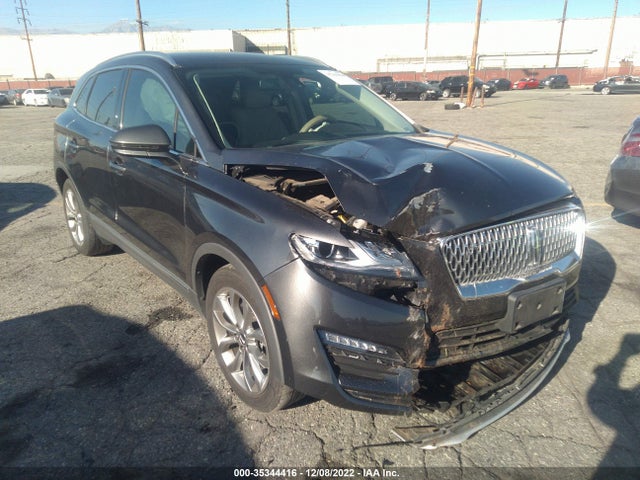 2019 Lincoln MKC, VIN: 5LMCJ2C90KUL17488