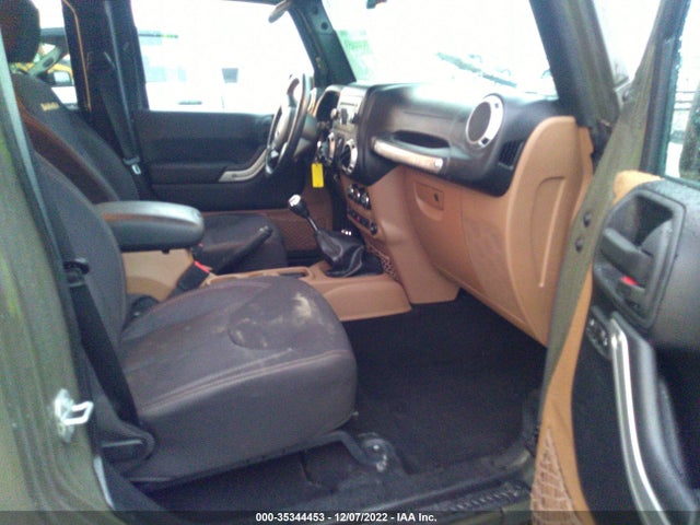 2015 JEEP WRANGLER UNLIMITED SAHARA VIN: 1C4BJWEG2FL558857