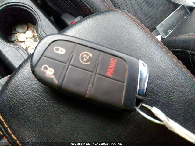 2020 Jeep Compass, VIN: 3C4NJDCB4LT221745