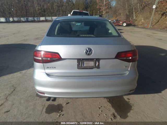 3VW267AJ0GM237700 Volkswagen Jetta