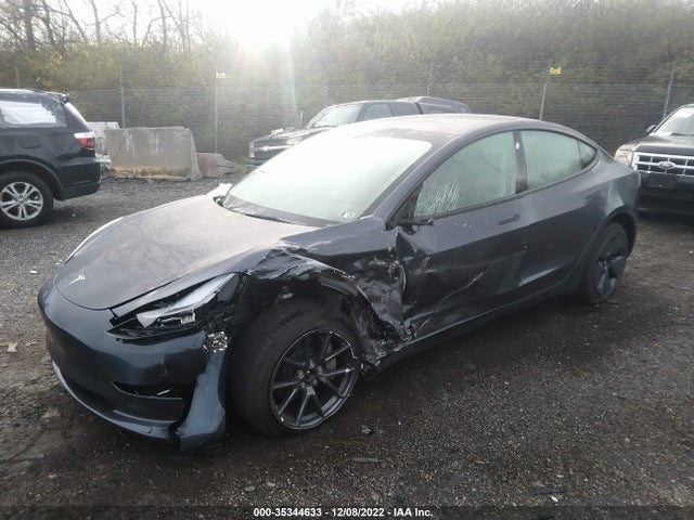 5YJ3E1EB8NF324191 Tesla MODEL 3