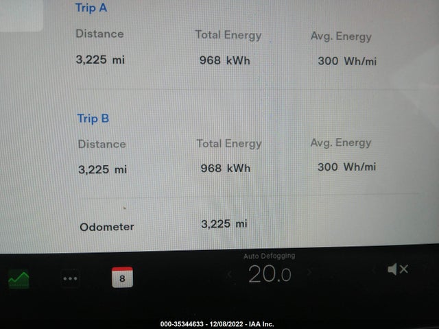 5YJ3E1EB8NF324191 Tesla MODEL 3