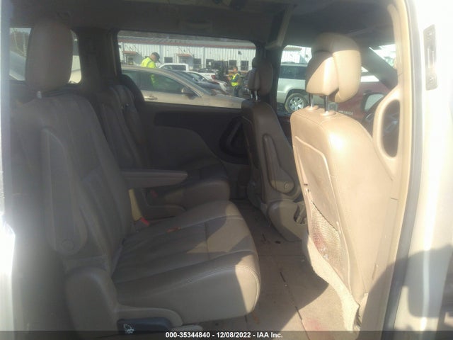 2015 Chrysler Town & Country, VIN: 2C4RC1BG3FR715500