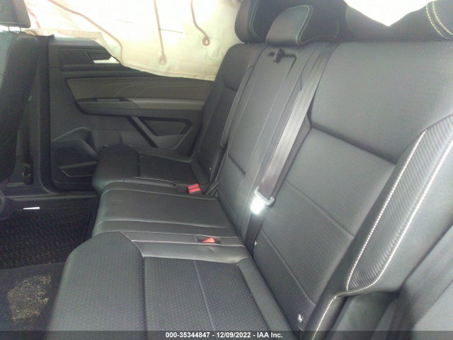 2022 Volkswagen Atlas, VIN: 1V2JE2CA2NC227555