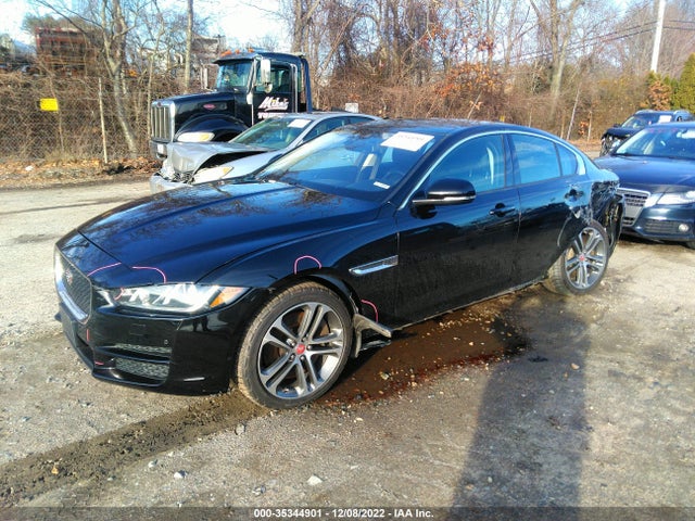 Jaguar Xe 35t Premium 2017 SAJAJ4BV3HA974368 Image 2