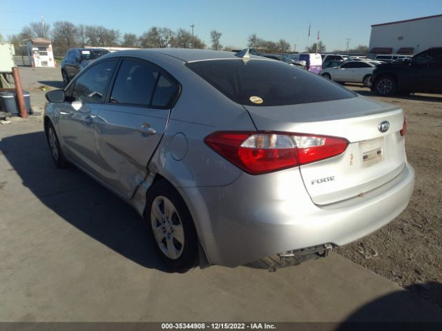 KNAFK4A65G5539643 KIA FORTE LX