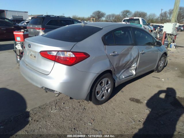 KNAFK4A65G5539643 KIA FORTE LX