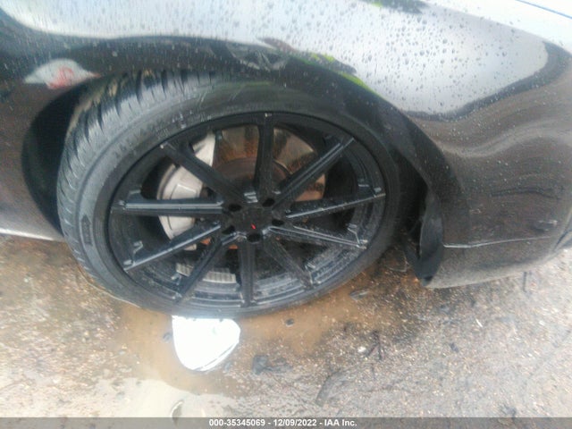 Audi A8 L 2013 WAURGAFD6DN002960 Image 14