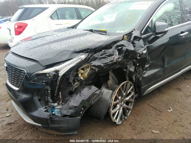 2019 Cadillac XT4, VIN: 1GYFZDR45KF229118