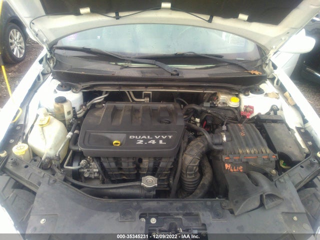 Chrysler 200 Touring 2012 1C3CCBBB4CN104453 Image 11