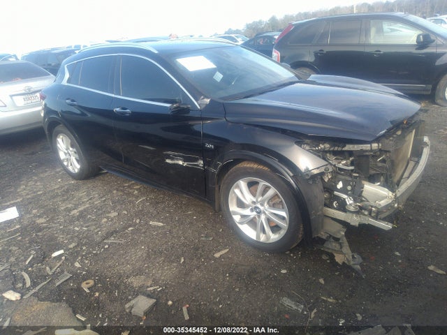 2017 Infiniti QX30, VIN: SJKCH5CP0HA021719