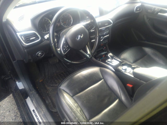 2017 Infiniti QX30, VIN: SJKCH5CP0HA021719