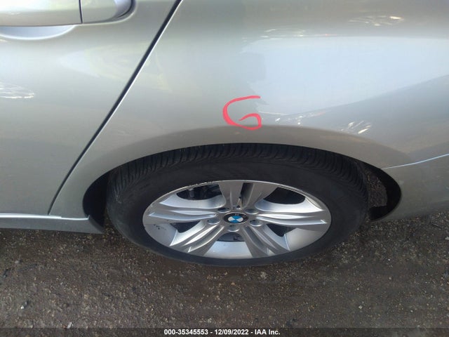 BMW 3 Series 328i 2016 WBA8E9G58GNT81763 Image 13